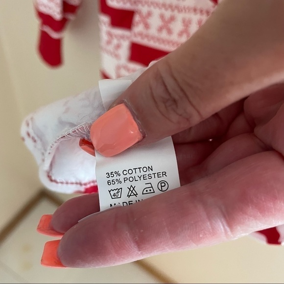 🎀 Christmas Print PJ set, Size Lg - Picture 10 of 10